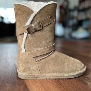 Bearpaw Tatum Brown Round Toe Suede Winter Boots Women’s 9 Sheepskin Lining